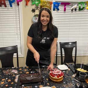 Meet your Posher, Diana